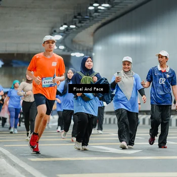 Runner Photo 7820712