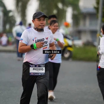 Runner Photo 7820722
