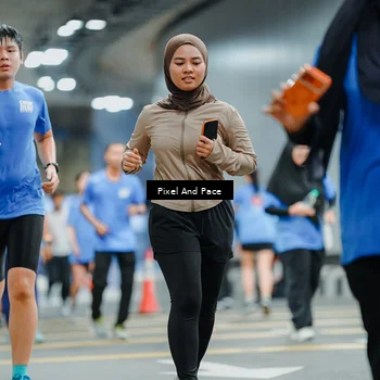 Runner Photo 7820740