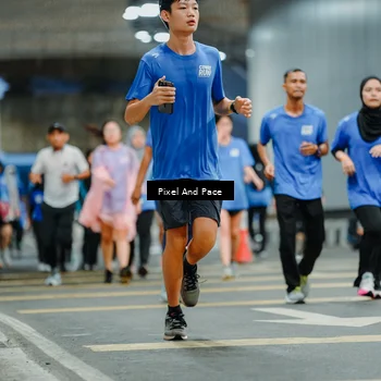 Runner Photo 7820767