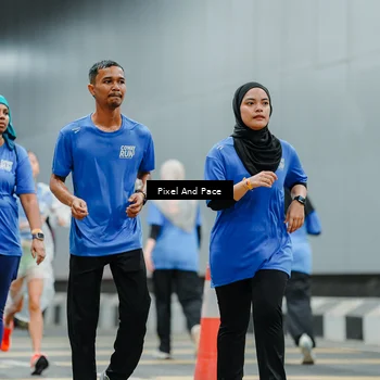 Runner Photo 7820784