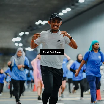 Runner Photo 7820800