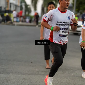 Runner Photo 7820801