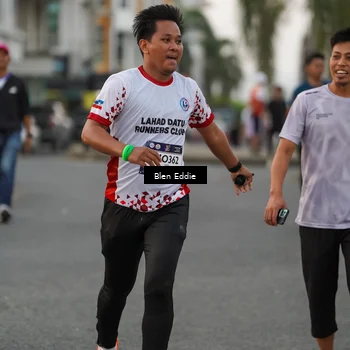 Runner Photo 7820844