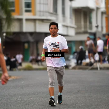 Runner Photo 7820877