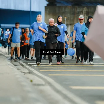 Runner Photo 7820892