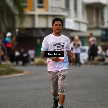 Runner Photo 7820895