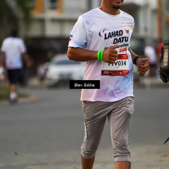 Runner Photo 7820897