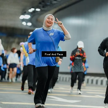 Runner Photo 7820921