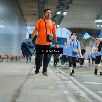 Runner Photo 7821007