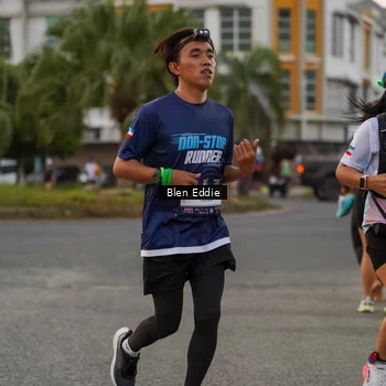 Runner Photo 7821009