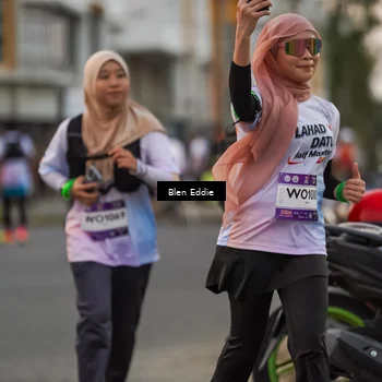 Runner Photo 7821010