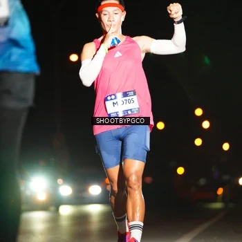 Runner Photo 7821019