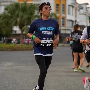 Runner Photo 7821034