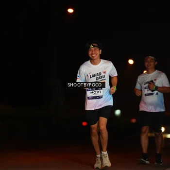 Runner Photo 7821036