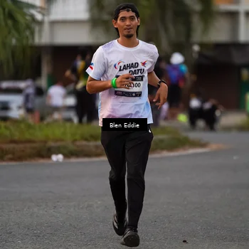 Runner Photo 7821049