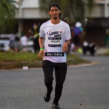 Runner Photo 7821055