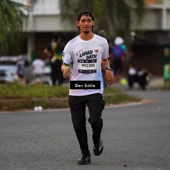 Runner Photo 7821060