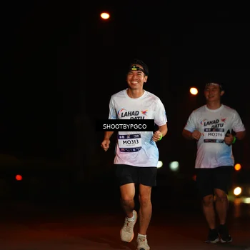 Runner Photo 7821062