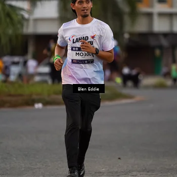 Runner Photo 7821066