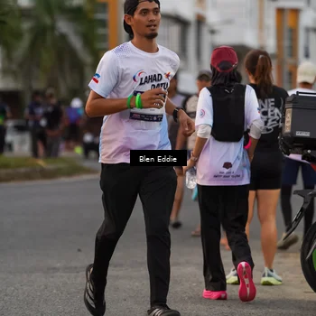 Runner Photo 7821077