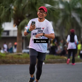 Runner Photo 7821137