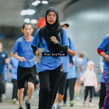 Runner Photo 7821164