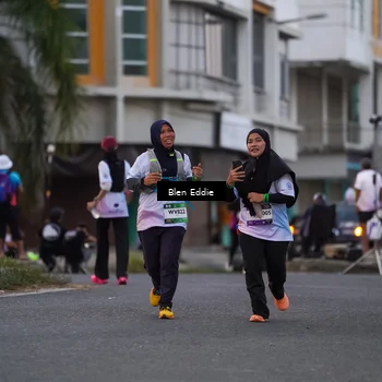 Runner Photo 7821185