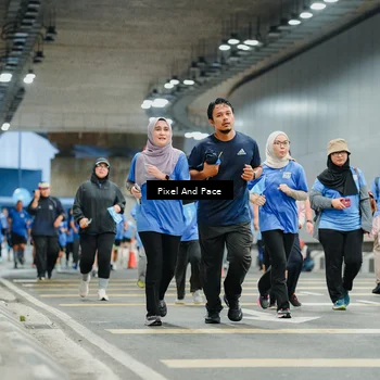Runner Photo 7821191