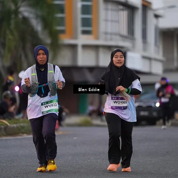 Runner Photo 7821200