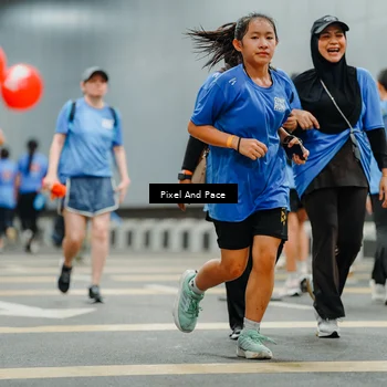 Runner Photo 7821249