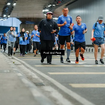 Runner Photo 7821290