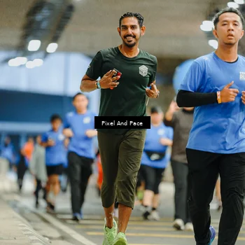 Runner Photo 7821293