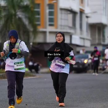Runner Photo 7821297