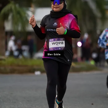 Runner Photo 7821310