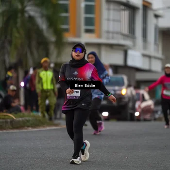 Runner Photo 7821320