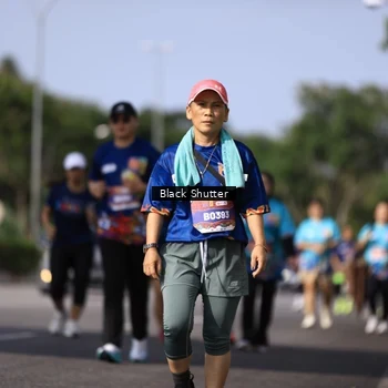 Runner Photo 7821383