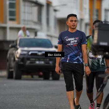 Runner Photo 7821386