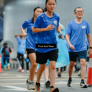 Runner Photo 7821392