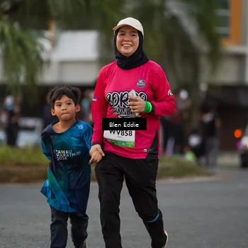 Runner Photo 7821408