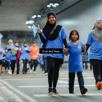 Runner Photo 7821465