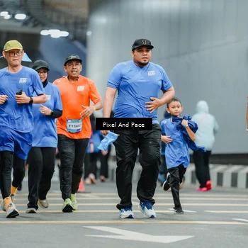 Runner Photo 7821475