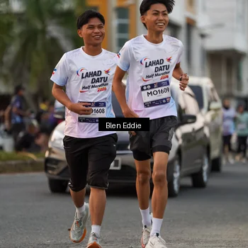 Runner Photo 7821596