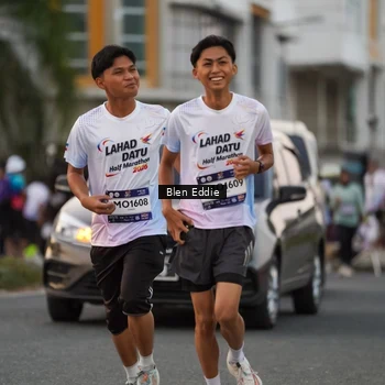 Runner Photo 7821600