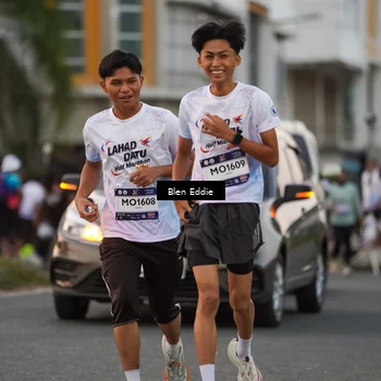 Runner Photo 7821610