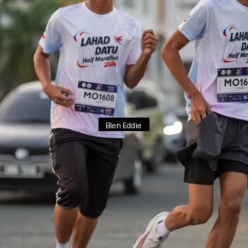 Runner Photo 7821632