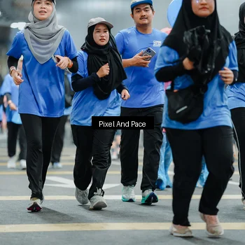 Runner Photo 7821636