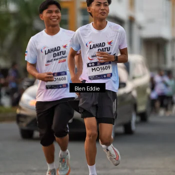 Runner Photo 7821659