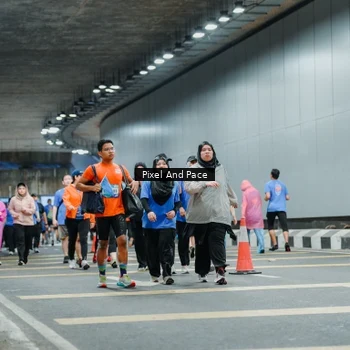 Runner Photo 7821665