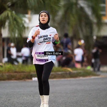 Runner Photo 7821666